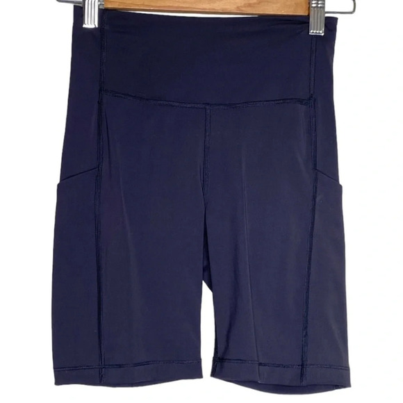 Athleta Black High Rise Ultimate Stash Pocket 7" Short Size XS - Picture 2 of 12